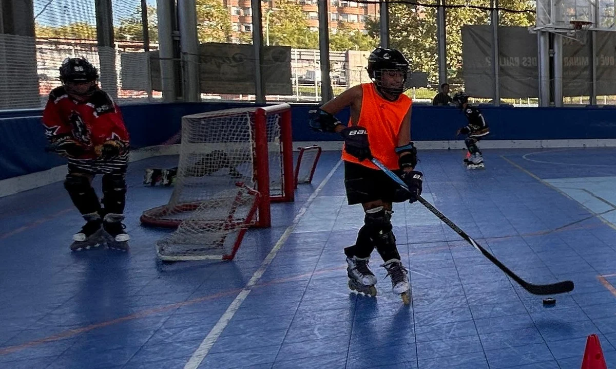 Inicio de temporada: hockey línea en Barcelona con Uroloki